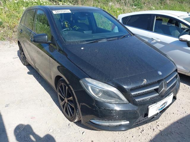 2013 MERCEDES BENZ B180 BLUEE