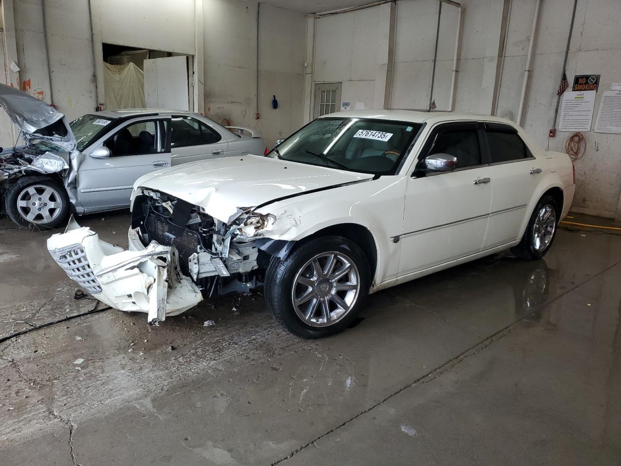 2006 Chrysler 300C за продажба в Madisonville, TN - Front End