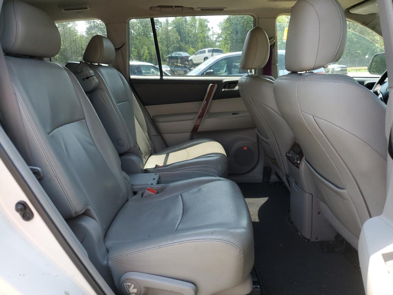 2013 Toyota Highlander Limited VIN: 5TDDK3EH8DS188412 Lot: 57421335