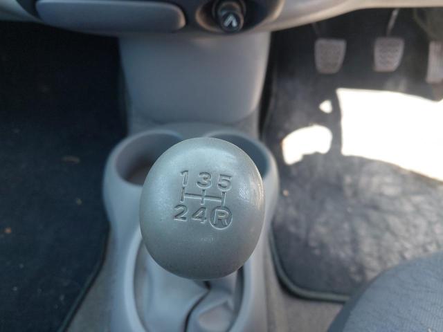 2002 TOYOTA YARIS GS