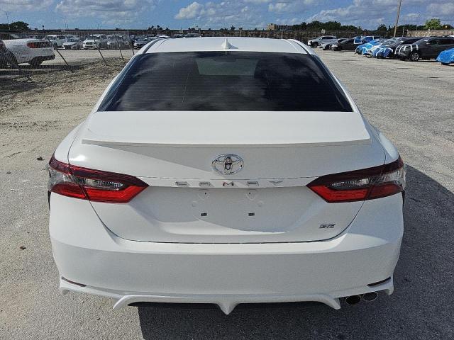  TOYOTA CAMRY 2024 White