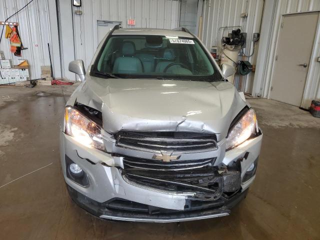  CHEVROLET TRAX 2015 Серебристый