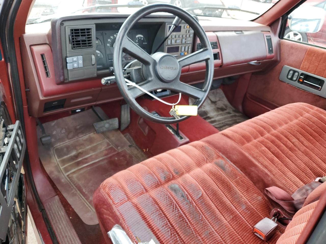 1990 Chevrolet Gmt-400 K1500 VIN: 1GCDK14K6LE214303 Lot: 56631985