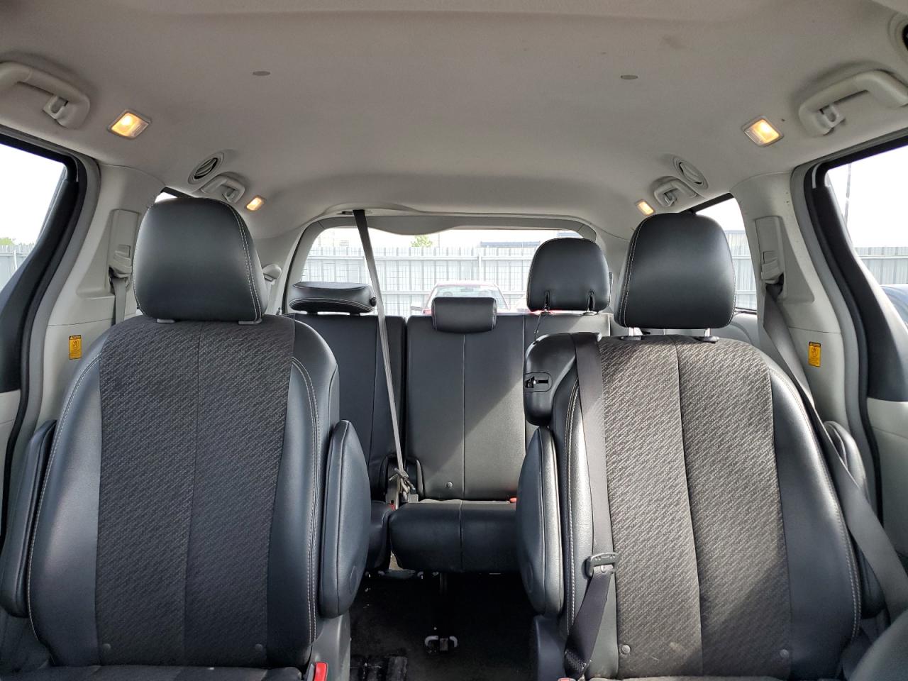2013 Toyota Sienna Sport VIN: 5TDXK3DC1DS324155 Lot: 56207665