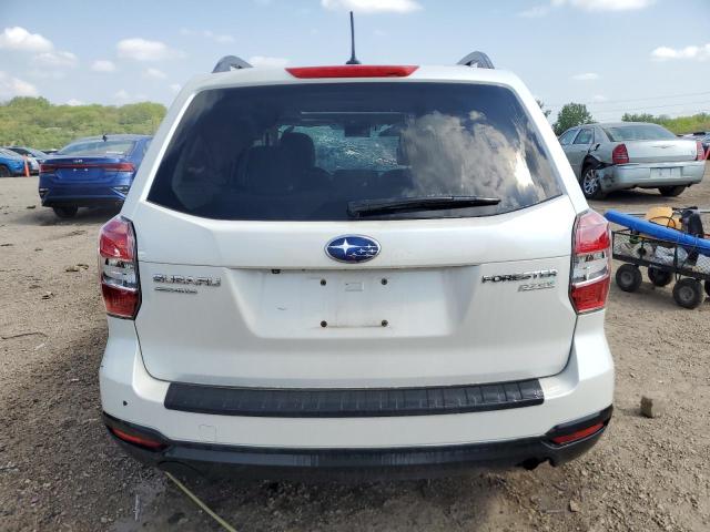 SUBARU FORESTER 2014 White