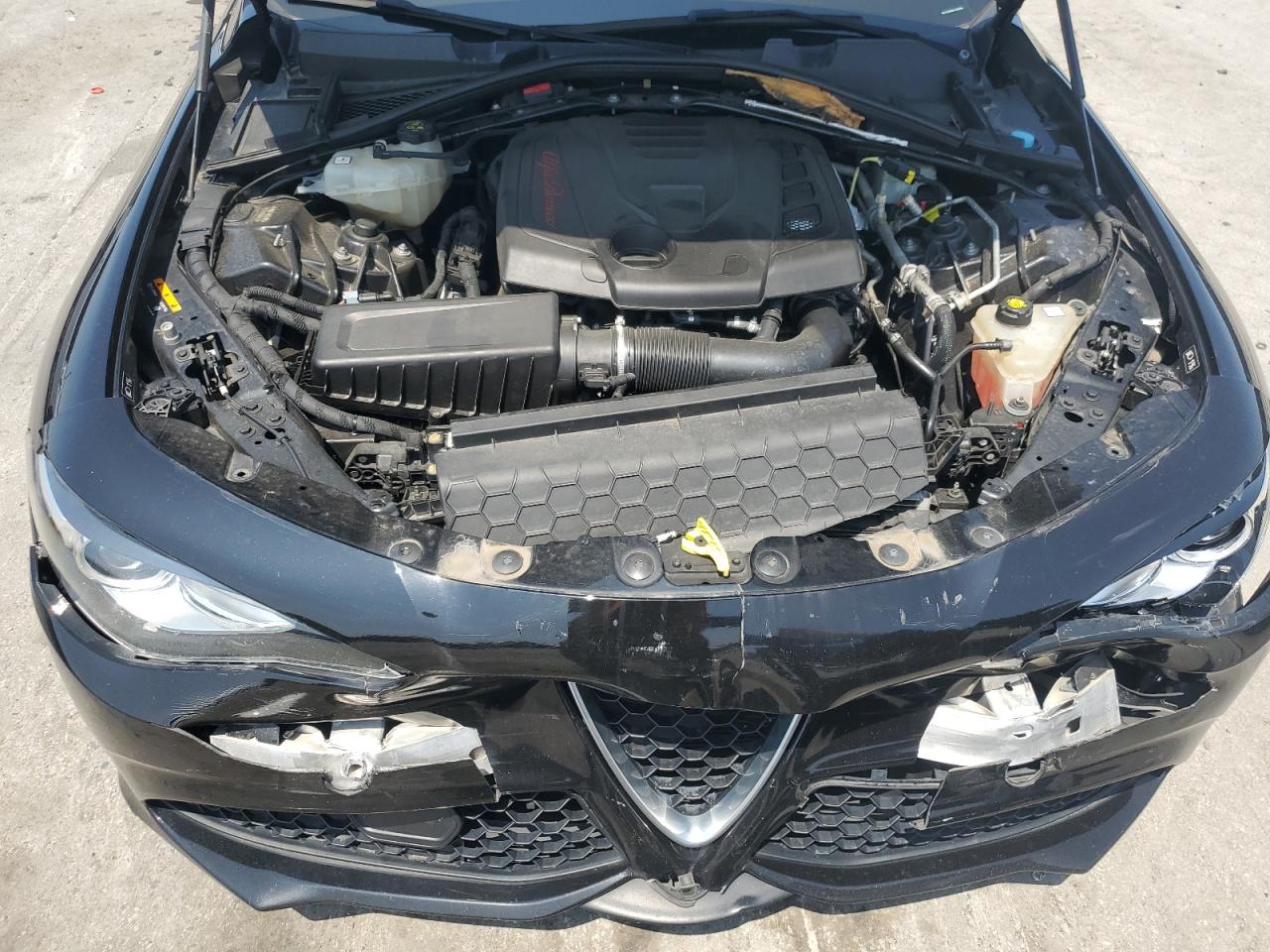 2018 Alfa Romeo Giulia VIN: ZARFAEBN0J7593662 Lot: 53964835