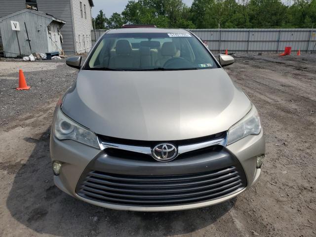  TOYOTA CAMRY 2017 Бежевый