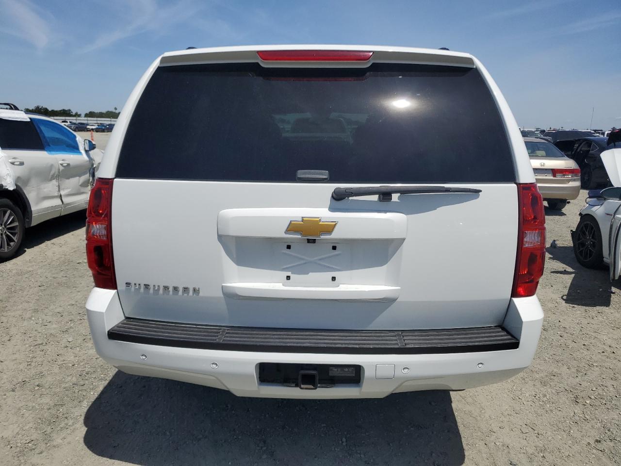 2014 Chevrolet Suburban K1500 Lt VIN: 1GNSKJE71ER183319 Lot: 56903485
