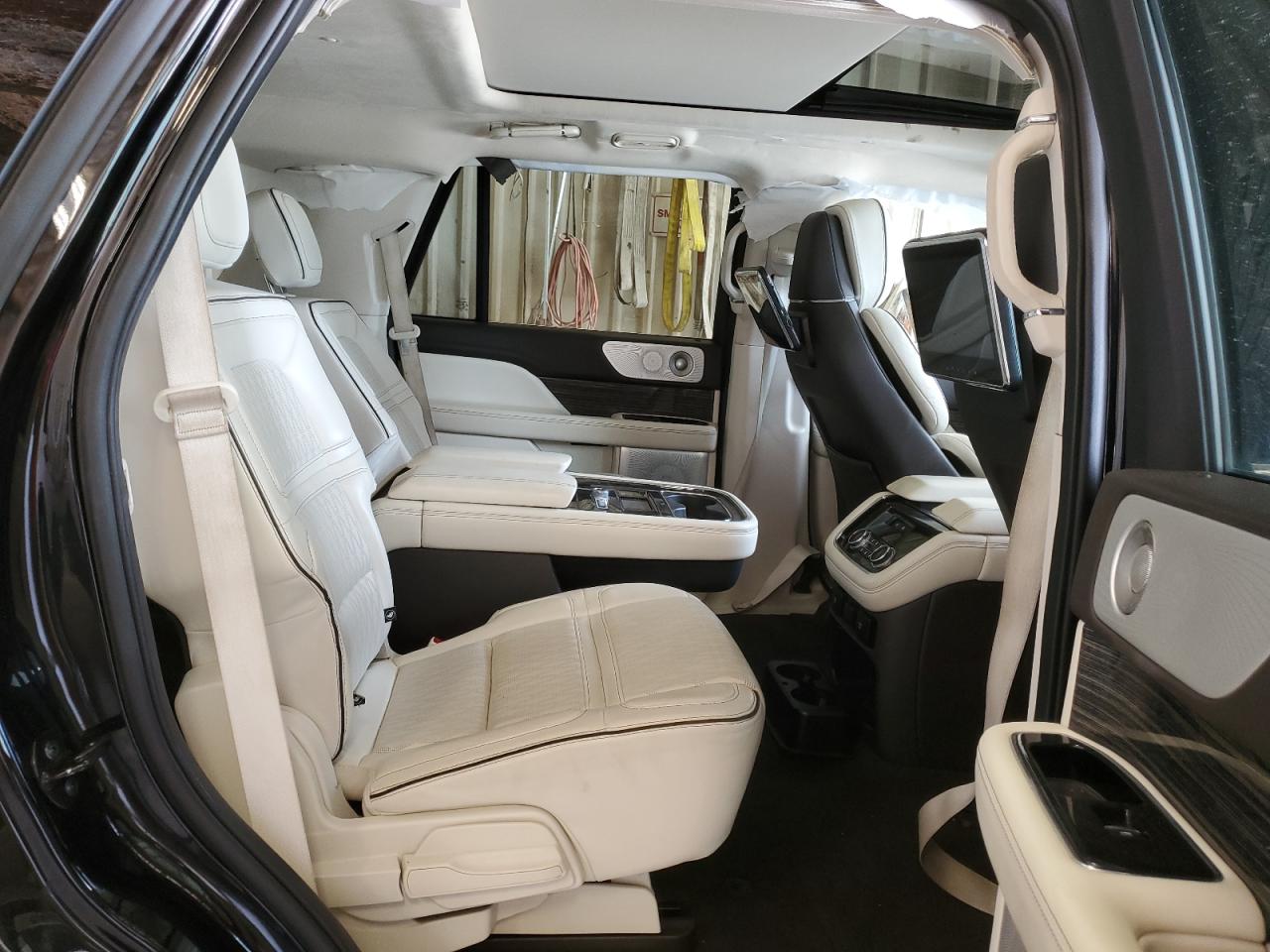 2020 Lincoln Navigator Black Label VIN: 5LMJJ2TTXLEL17917 Lot: 56672935