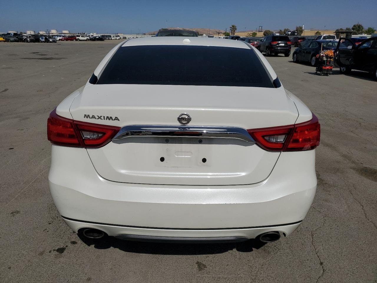 2018 Nissan Maxima 3.5S VIN: 1N4AA6AP7JC370917 Lot: 57484755
