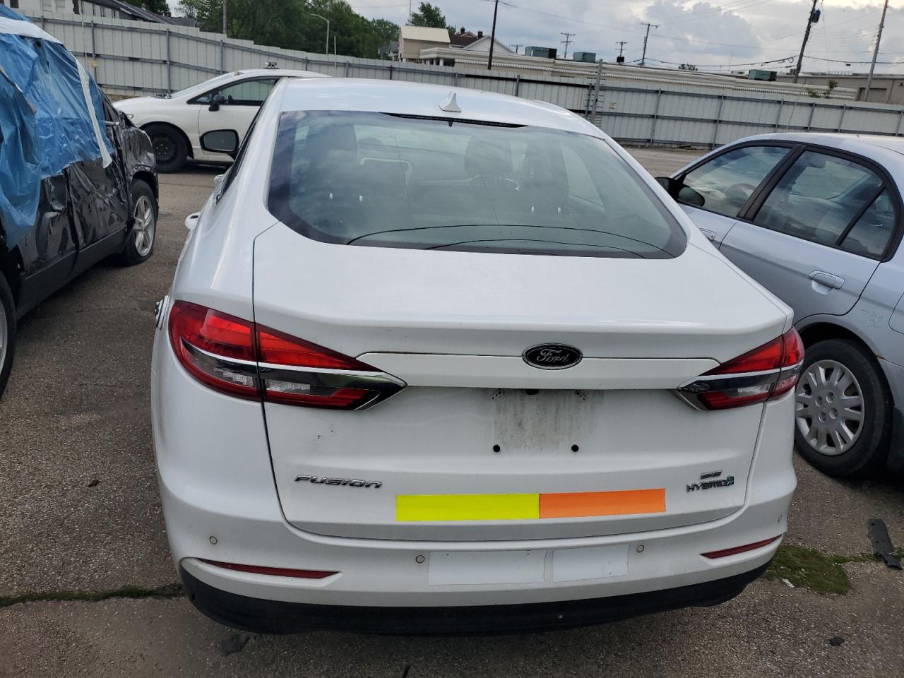 2019 Ford Fusion Se VIN: 3FA6P0LUXKR124807 Lot: 54037065
