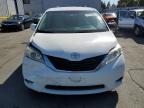 2012 Toyota Sienna Le   na sprzedaż w Vallejo, CA - Front End