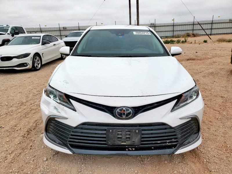  TOYOTA CAMRY 2024 White