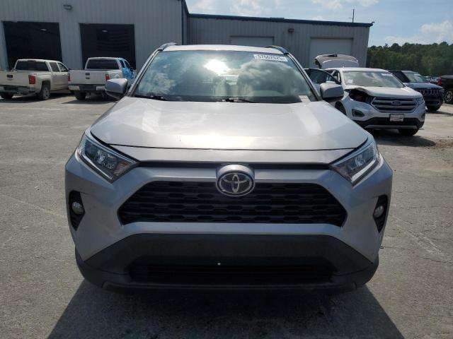  TOYOTA RAV4 2019 Srebrny