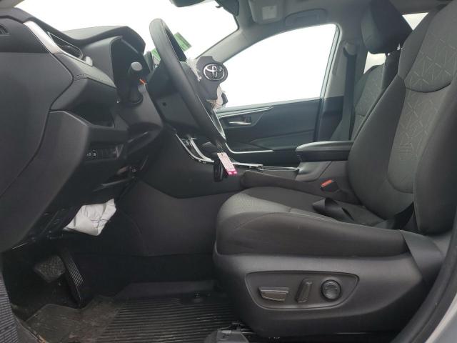  TOYOTA RAV4 2021 Серебристый