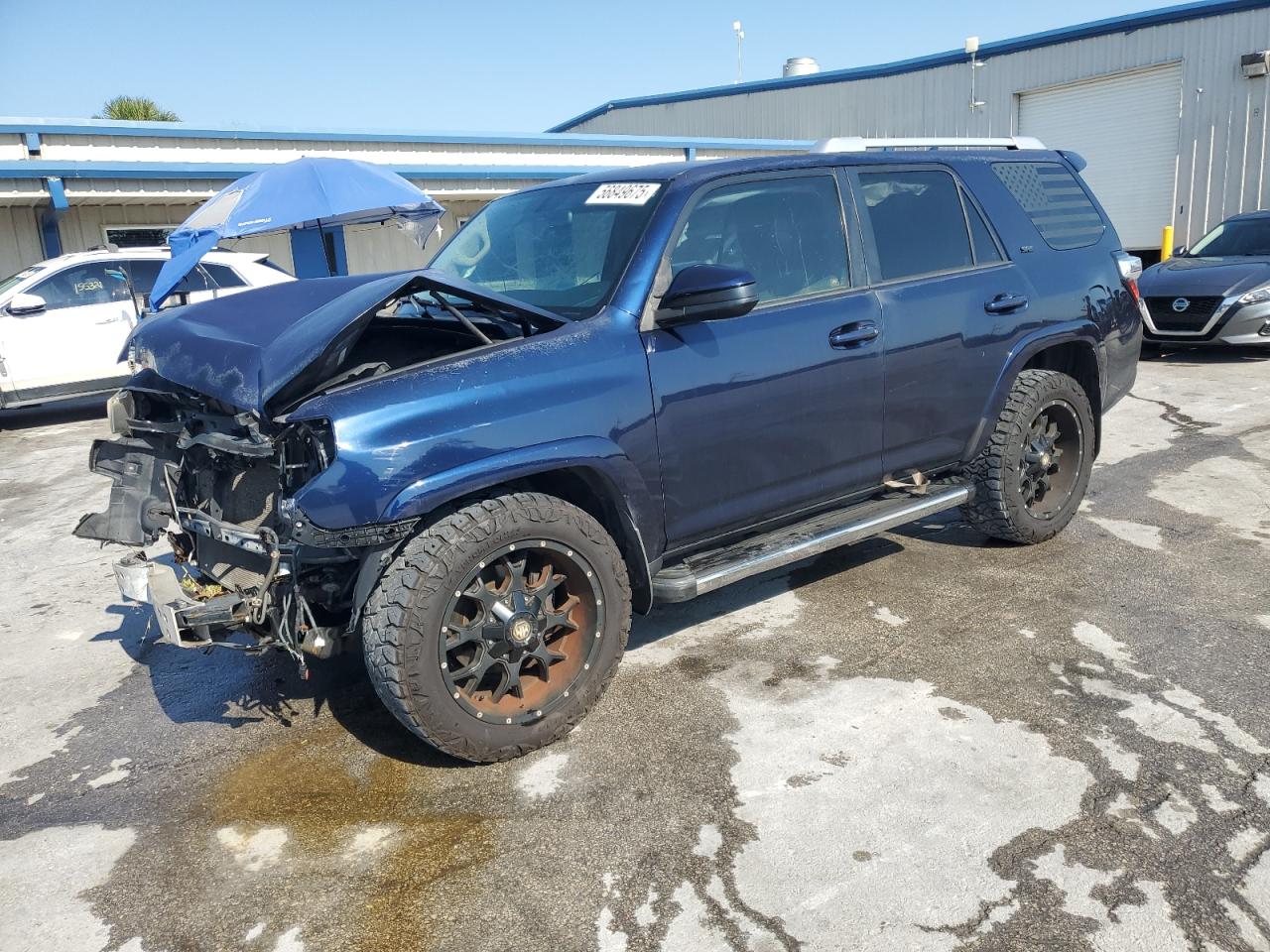 2014 Toyota 4Runner Sr5 for Sale in Fort Pierce, FL - Front End