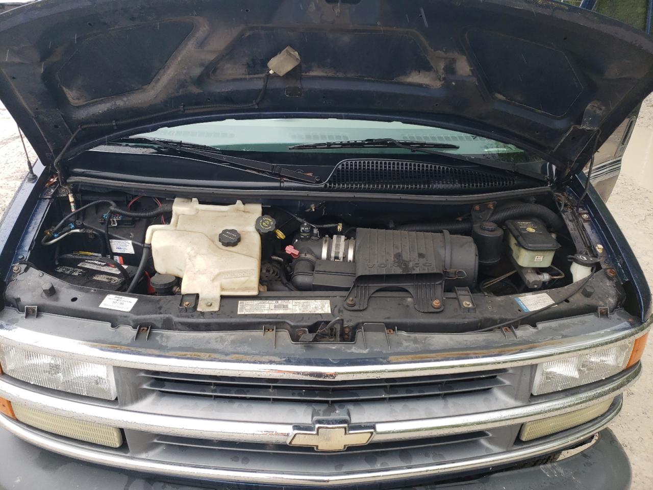 2001 Chevrolet Express G1500 VIN: 1GBFG15R211243862 Lot: 57950355