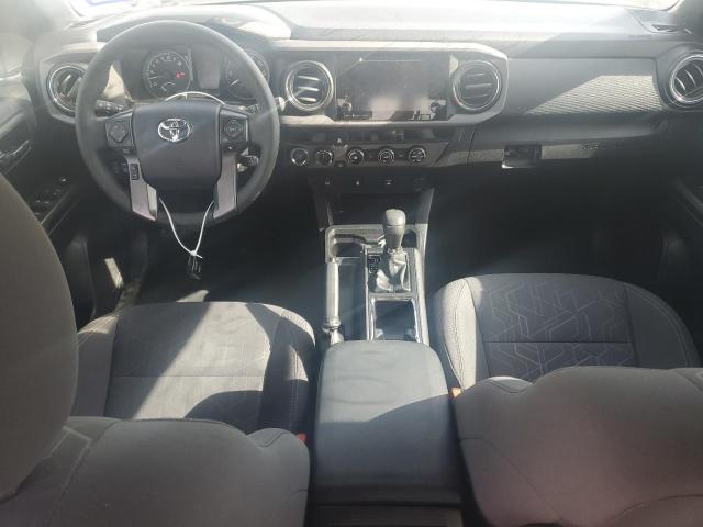 Pickups TOYOTA TACOMA 2017 Silver