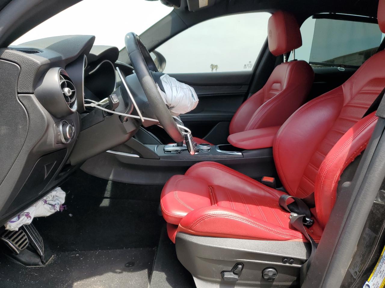 2022 Alfa Romeo Stelvio VIN: ZASPAJAN2N7D48075 Lot: 56863075