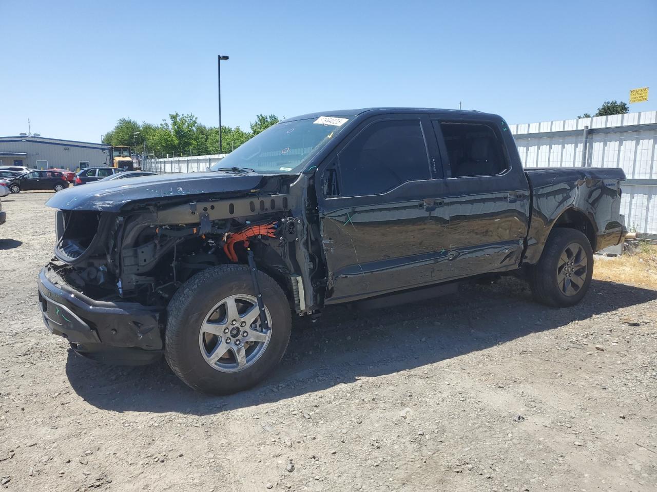 Sacramento, CA에서 판매 중인 2023 Ford F150 Lightning Pro - Front End