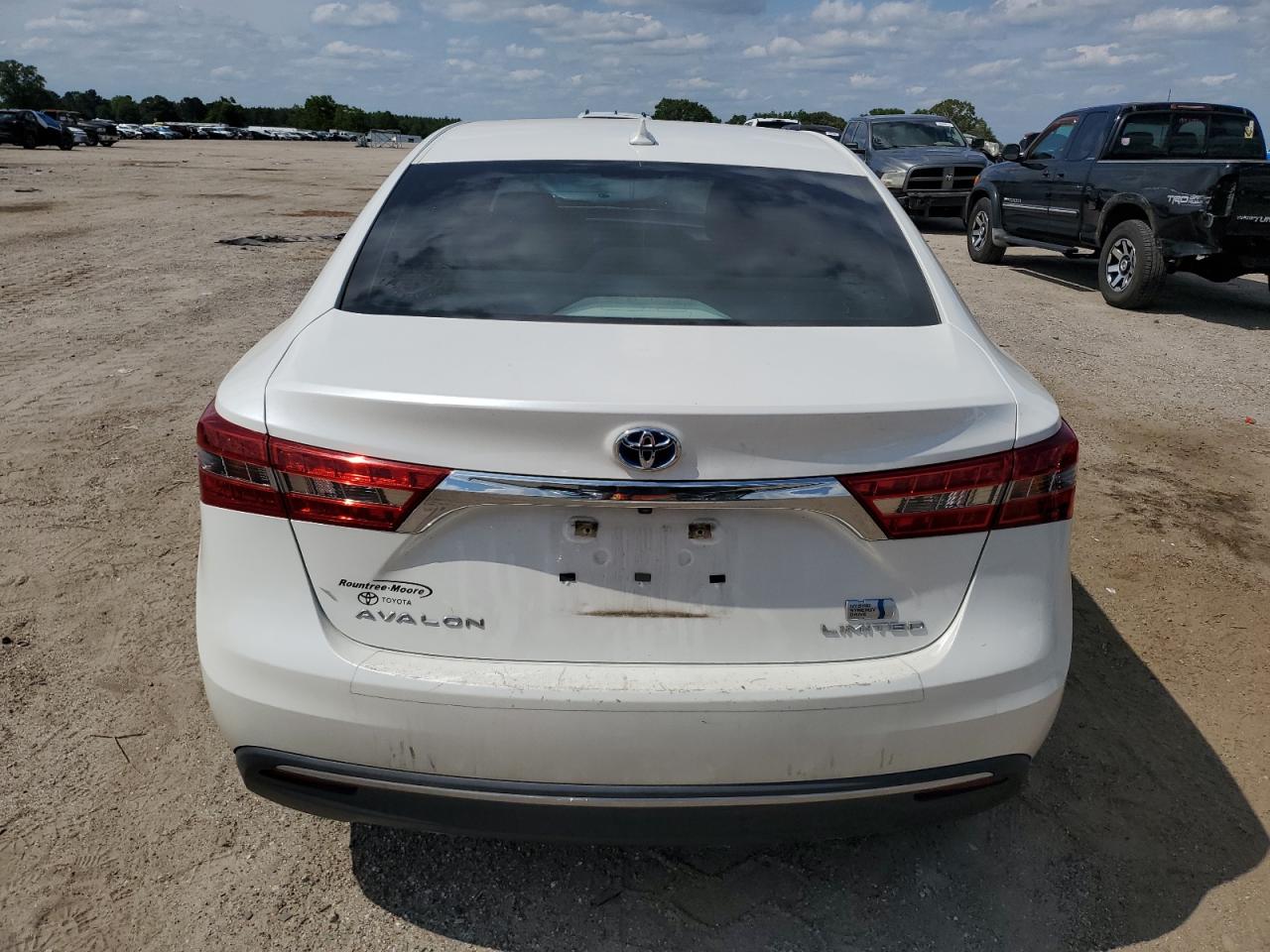 2018 Toyota Avalon Hybrid VIN: 4T1BD1EB8JU059915 Lot: 56800075