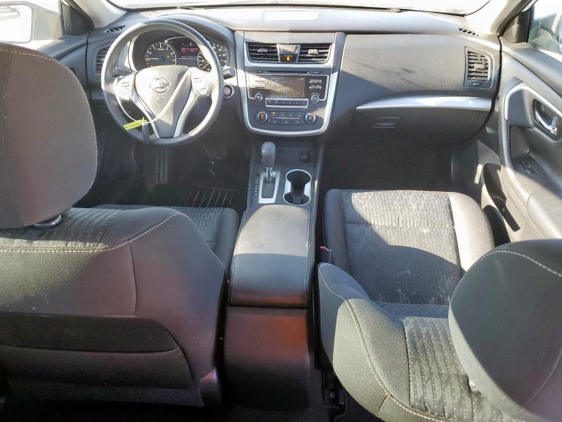 Sedans NISSAN ALTIMA 2016 Biały