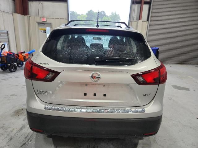  NISSAN ROGUE 2018 Srebrny