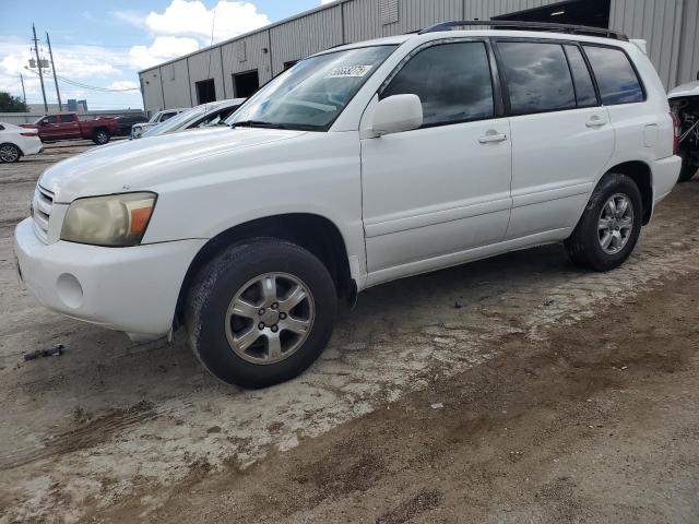 2004 Toyota Highlander Base