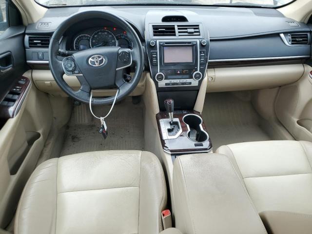  TOYOTA CAMRY 2013 Зеленый