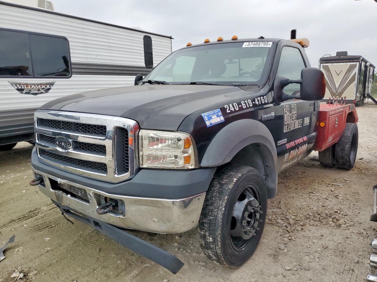 2005 Ford F450 Super Duty на продаже в Grand Prairie, TX - Side