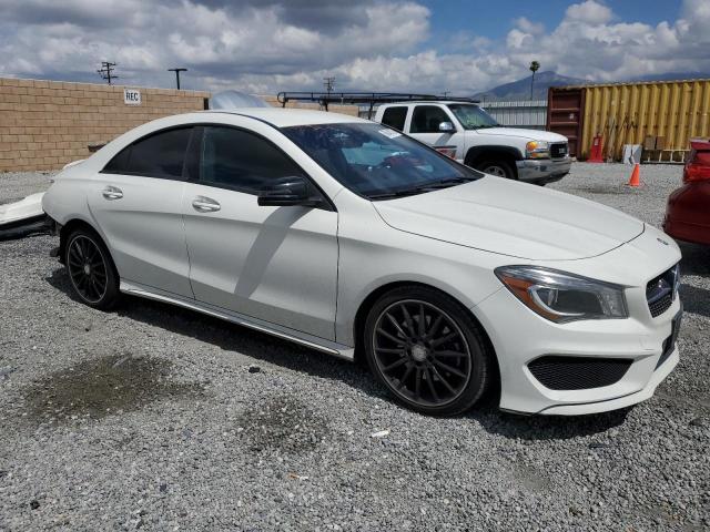  MERCEDES-BENZ CLA-CLASS 2016 Biały
