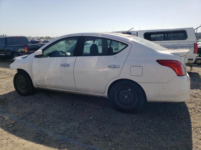 NISSAN VERSA 2018 Білий