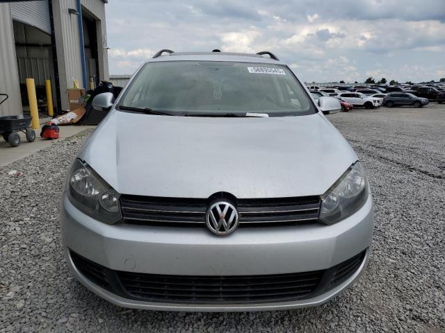 Crossovers VOLKSWAGEN JETTA 2013 Srebrny