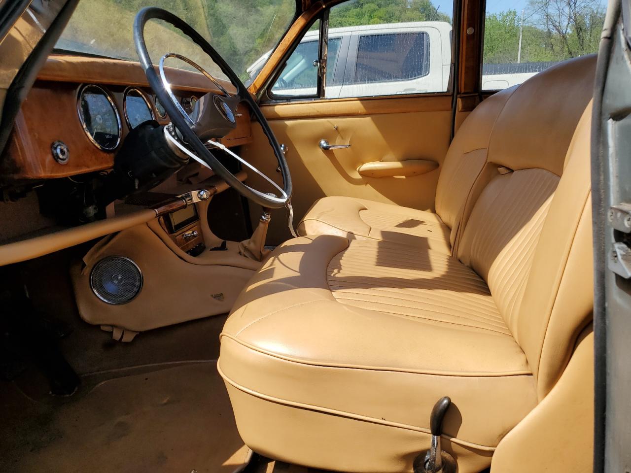 1965 Jaguar Mk Ii VIN: P1B77592DN Lot: 55554615