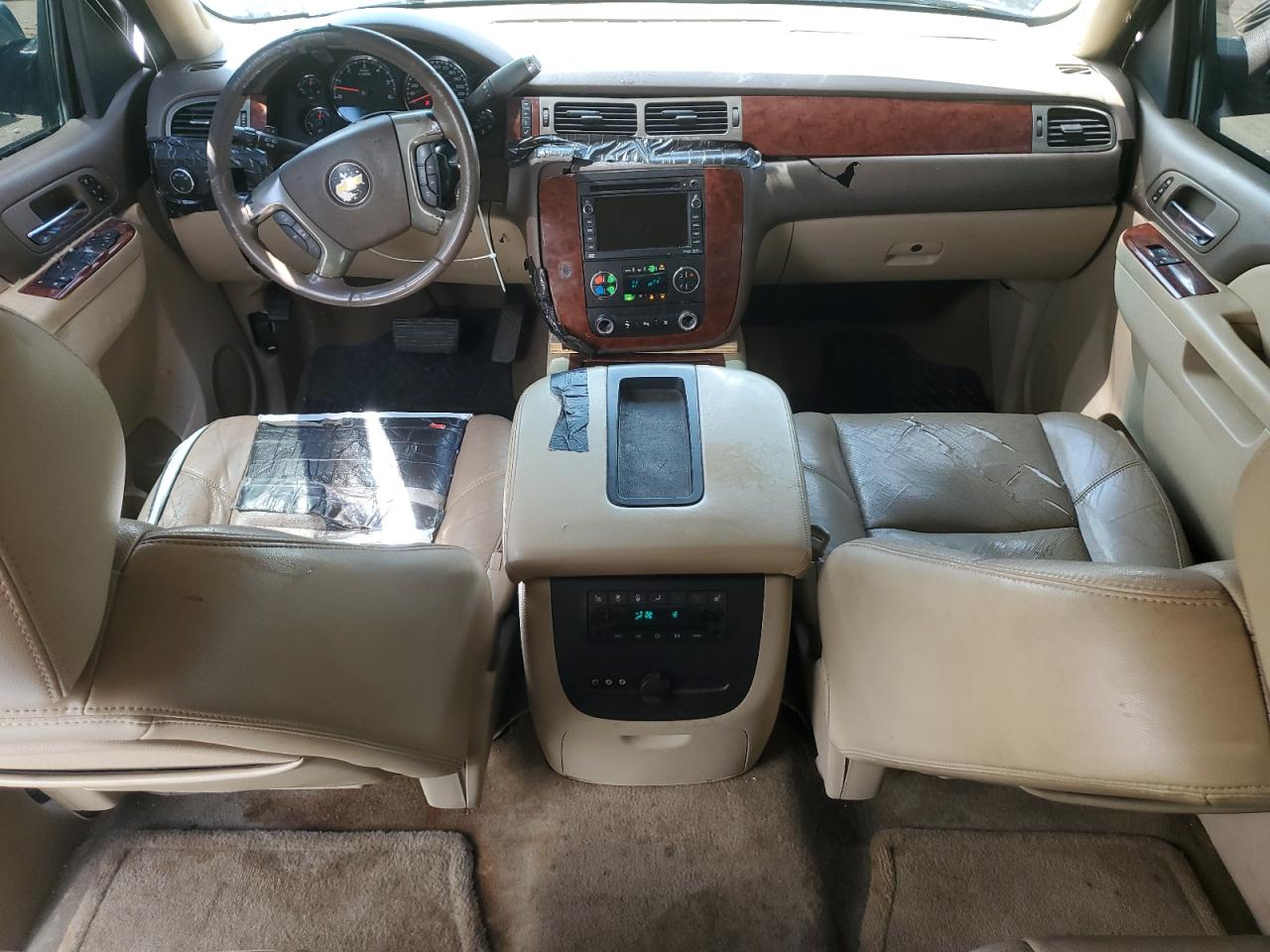 2011 Chevrolet Tahoe C1500 Ltz VIN: 1GNSCCE08BR205761 Lot: 58562415