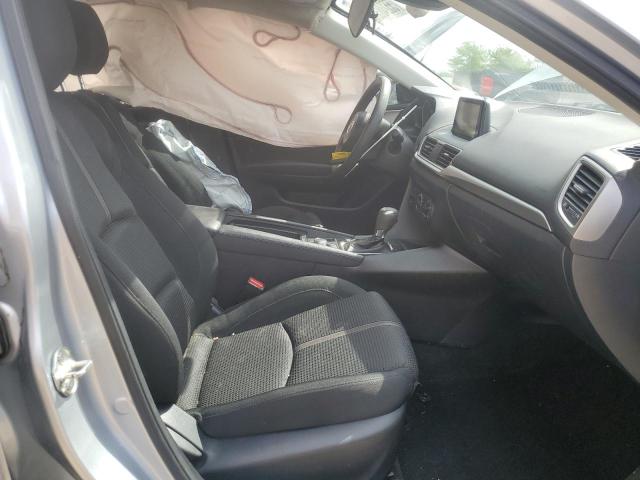  MAZDA 3 2018 Srebrny