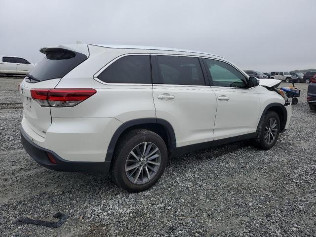  TOYOTA HIGHLANDER 2019 Белый