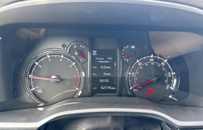  TOYOTA 4RUNNER 2021 Fioletowy