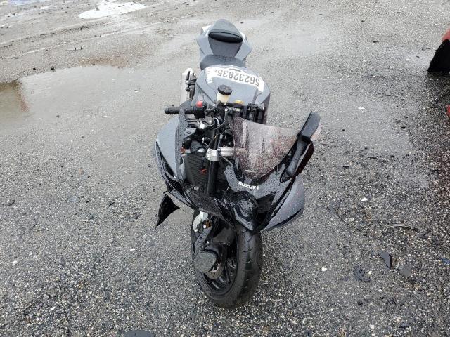 2025 SUZUKI GSX-R600   