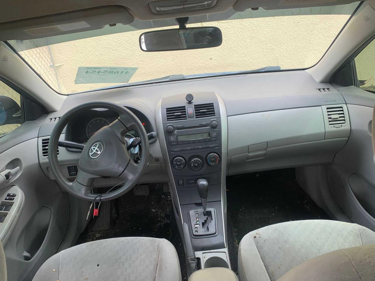 2009 Toyota Corolla - Image 9