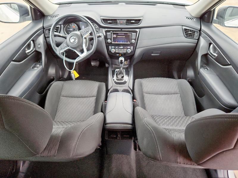  NISSAN ROGUE 2018 Белы