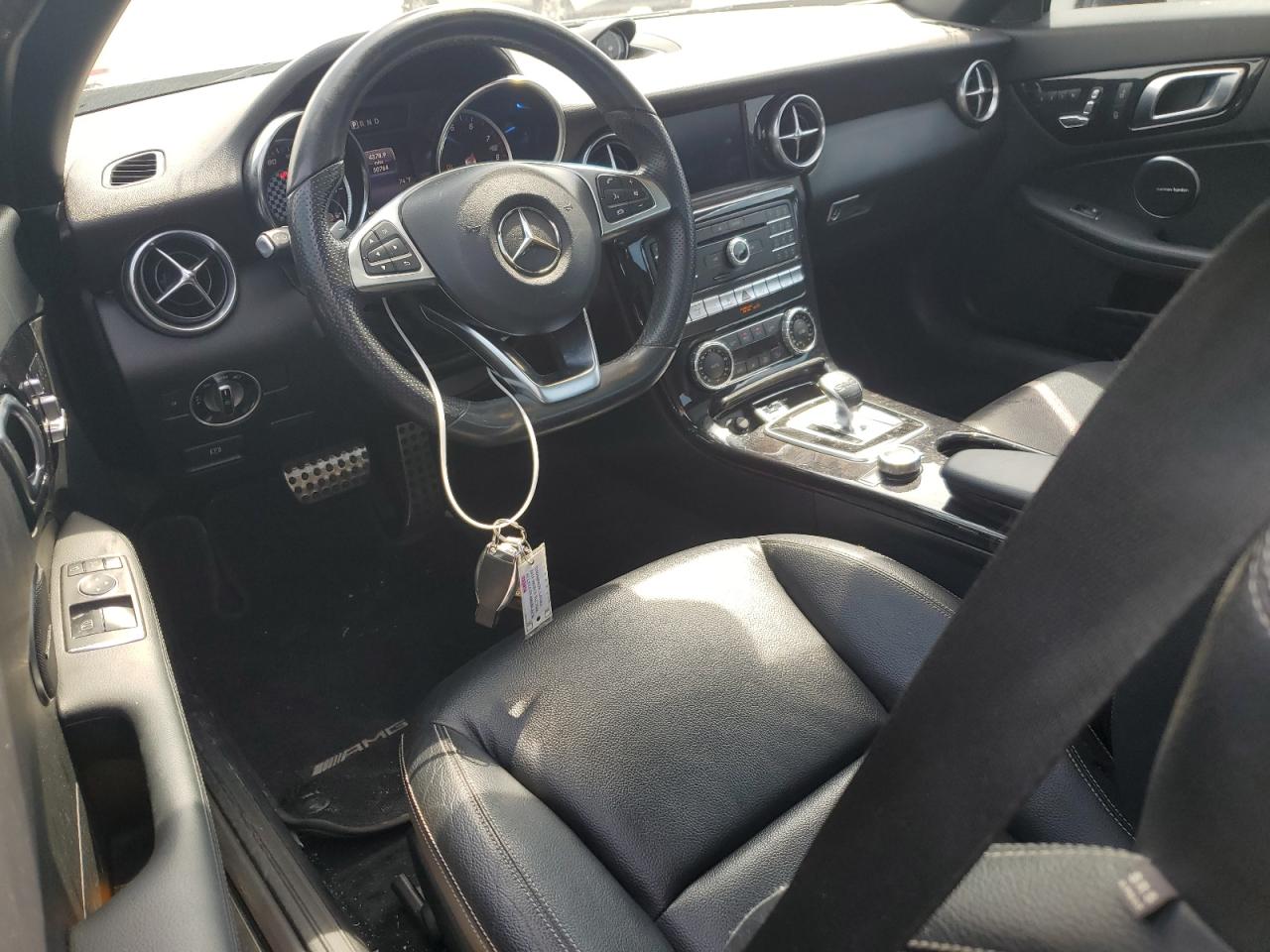 2019 Mercedes-Benz Slc 300 VIN: WDDPK3JAXKF160281 Lot: 54115215