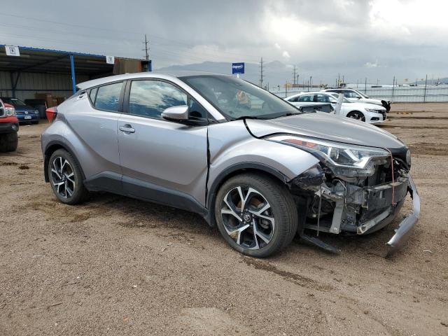  TOYOTA C-HR 2018 Srebrny