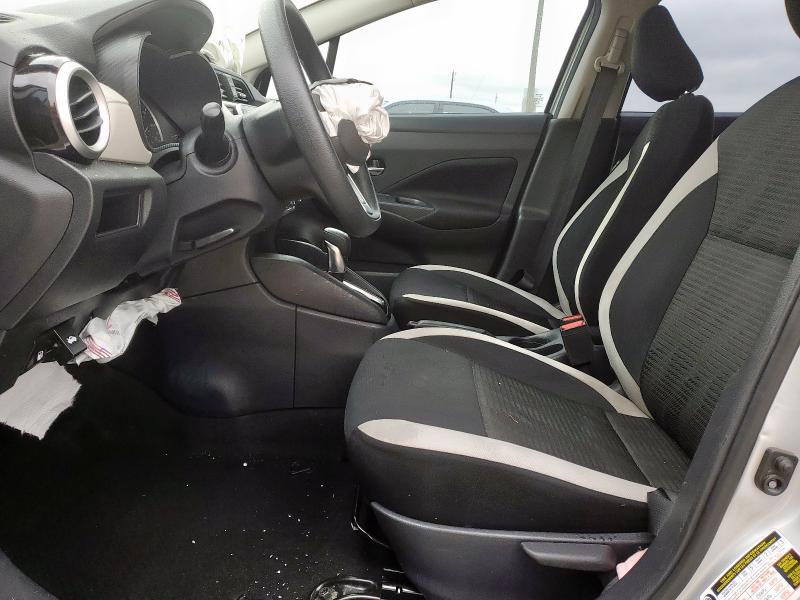  NISSAN VERSA 2021 Silver