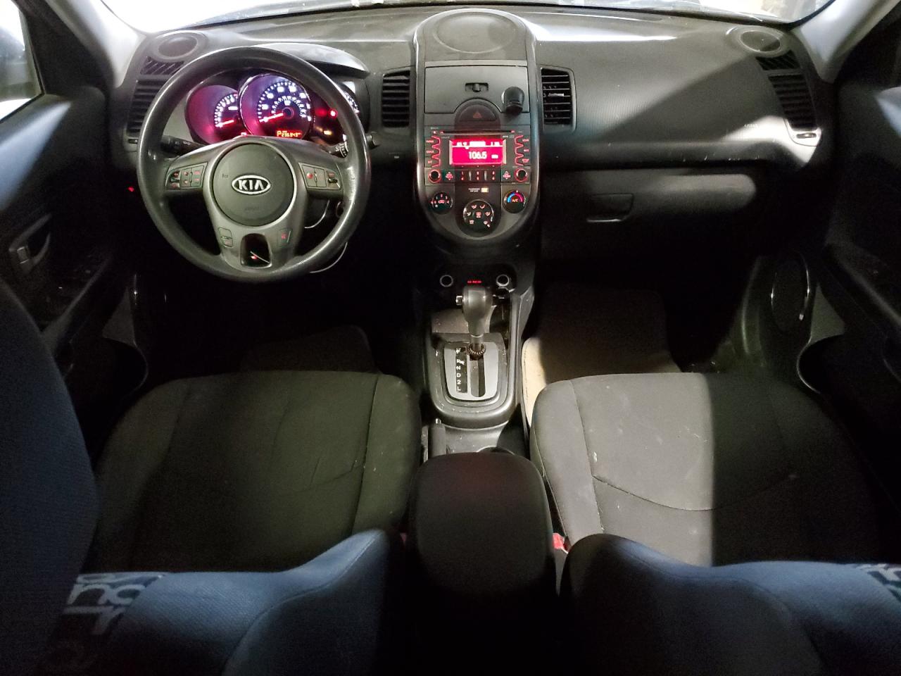2010 Kia Soul + VIN: KNDJT2A20A7121482 Lot: 56365295
