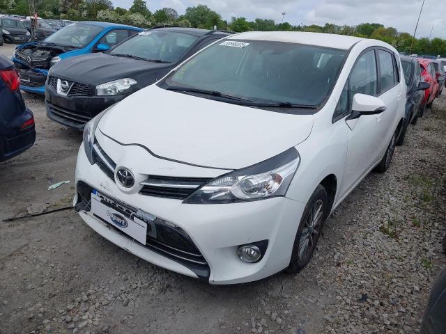 TOYOTA VERSO ICON 2017