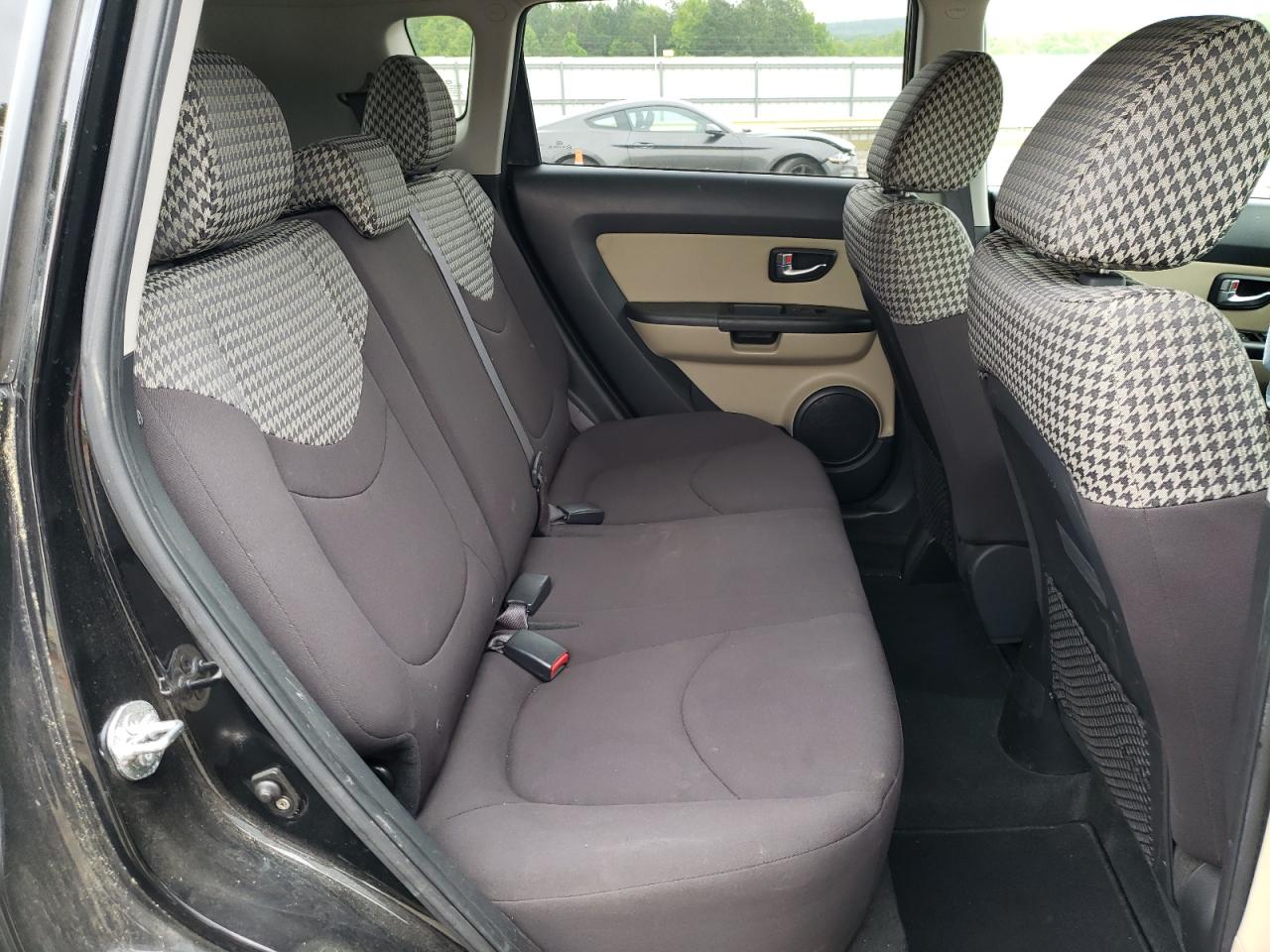2012 Kia Soul + VIN: KNDJT2A63C7743385 Lot: 57125885