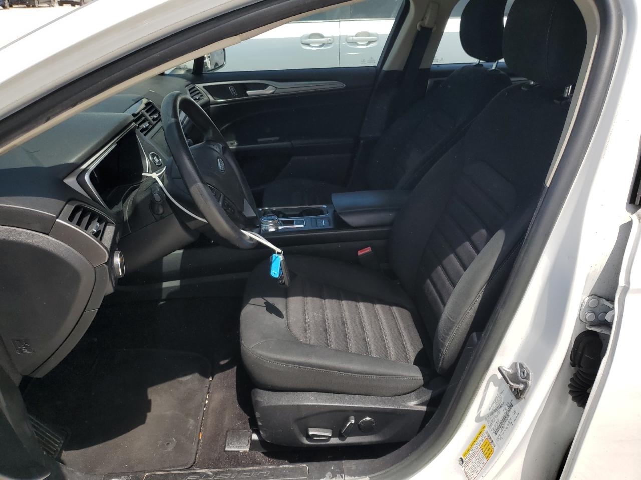 2019 Ford Fusion Se VIN: 3FA6P0LU2KR264009 Lot: 54043115