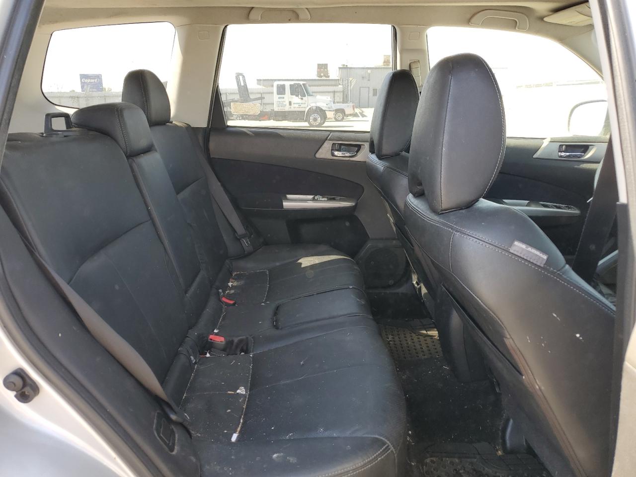 2010 Subaru Forester 2.5X Limited VIN: JF2SH6DC7AH744353 Lot: 56437185