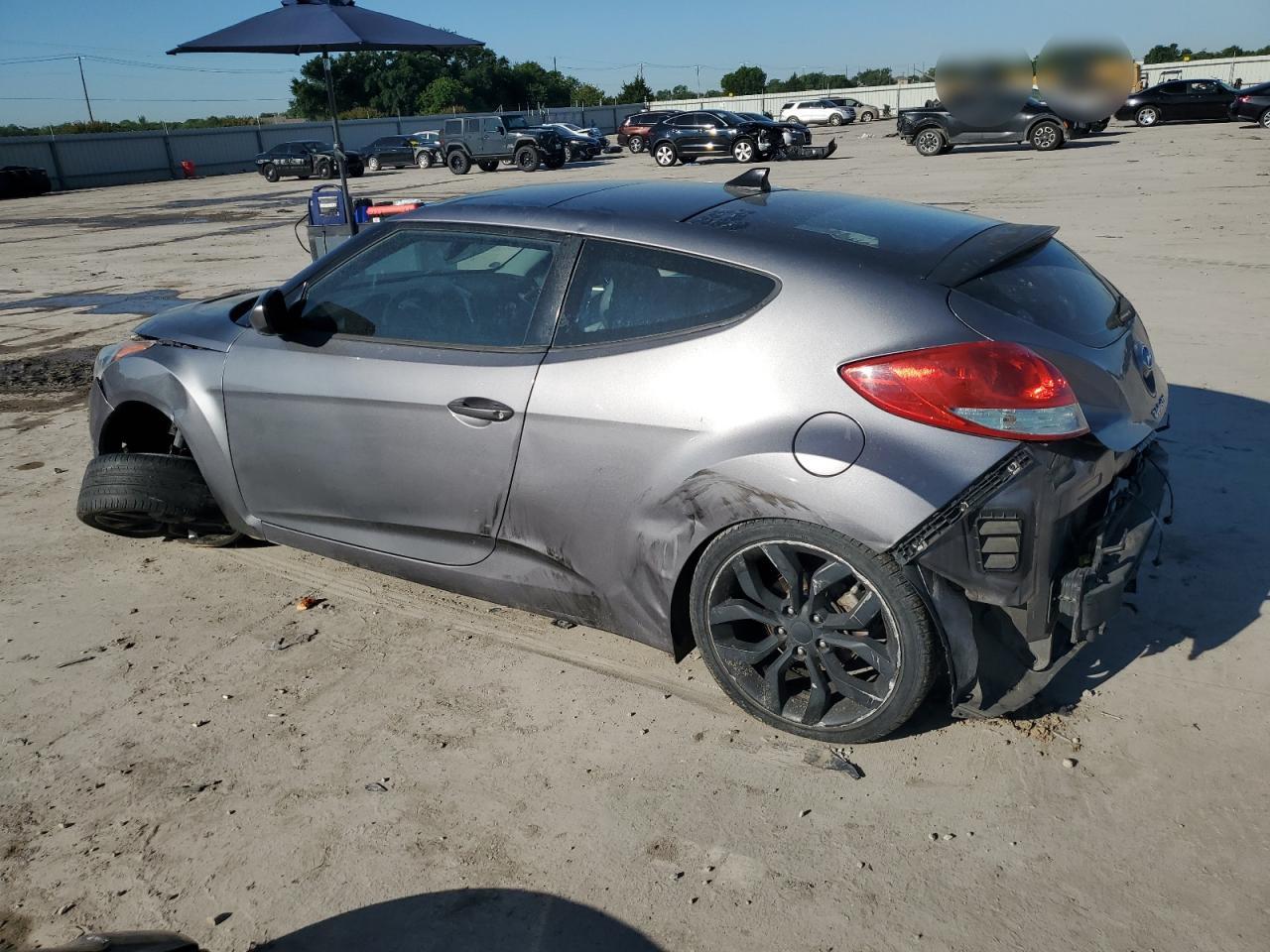 HYUNDAI VELOSTER 2015 VIN KMHTC6AD9FU240993 фото 2
